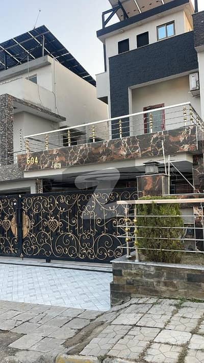 Bahria Town, Phase 8, 10 Marla Double Unit House Furnished On Investor Rate