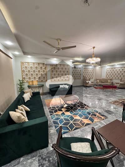 ایف ۔ 7 اسلام آباد میں 11 کمروں کا 1 کنال مکان 13.5 لاکھ میں کرایہ پر دستیاب ہے۔