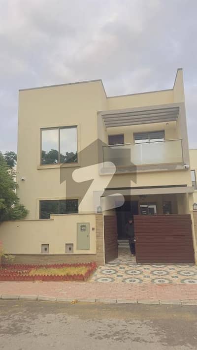 LUXURIOUS VILLA FOR SELL