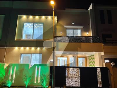 Luxurious Designer 6 Bedrooms 7 Marla House With Elegant Style & Modern Finishing