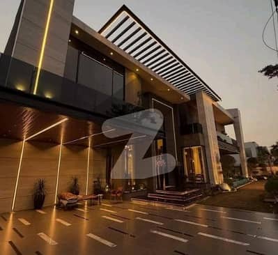 DHA Phase 5 - Block F House For rent Sized 1 Kanal