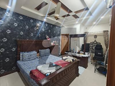 سبزہ زار سکیم لاہور میں 5 کمروں کا 5 مرلہ مکان 2.68 کروڑ میں برائے فروخت۔