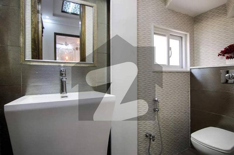 02 Kanal Lash Green Lawn + 02 Kanal Like Brand New Luxury Ultra-Modern ...