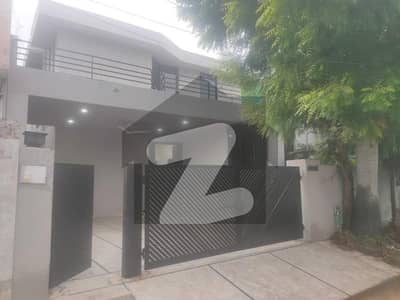 ڈی ایچ اے فیز 1 - بلاک پی فیز 1,ڈیفنس (ڈی ایچ اے),لاہور میں 4 کمروں کا 10 مرلہ مکان 3.5 کروڑ میں برائے فروخت۔ ڈی ایچ اے فیز 1 - بلاک پی فیز 1,ڈیفنس (ڈی ایچ اے),لاہور میں 4 کمروں کا 10 مرلہ مکان 3.5 کروڑ میں برائے فروخت۔