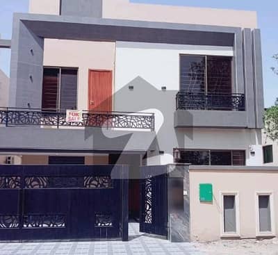 Ideal House For sale In DHA Phase 7 - Block Y Ideal House For sale In DHA Phase 7 - Block Y