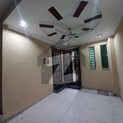 05 Marla Fully Renovated Single Unit House For Sale With Gas