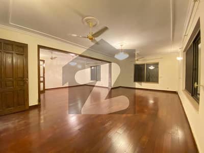 Investor Alert F8 5090 500 Square Yead Brand New House 7 Bedrooms with Attached Bathroom Drawing and Dining TV Lounge Kitchen Lawn AC and Heating System Install