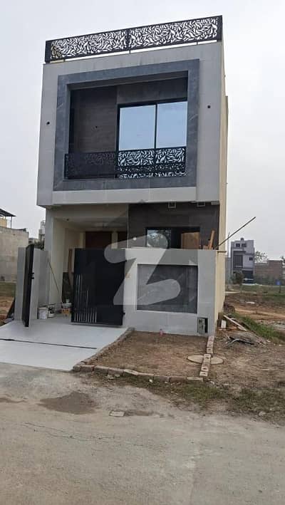 A Perfect Family Nest Beautifully Planned 3 Marla House for Rent (Al Kabir Town phase 2)Raiwind Rd Lahore