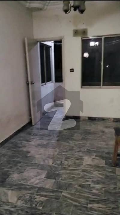 بدر کمرشل ایریا ڈی ایچ اے فیز 5,ڈی ایچ اے ڈیفینس,کراچی میں 2 کمروں کا 4 مرلہ فلیٹ 50.0 ہزار میں کرایہ پر دستیاب ہے۔