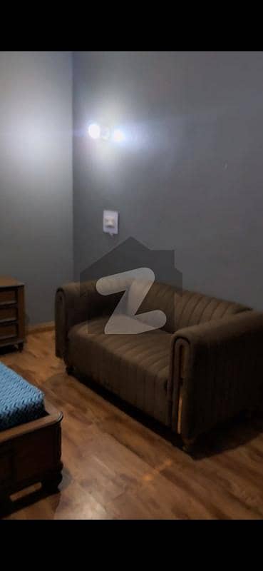 کلفٹن ۔ بلاک 8 کلفٹن,کراچی میں 1 کمرے کا 1 مرلہ فلیٹ 27.0 ہزار میں کرایہ پر دستیاب ہے۔