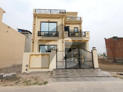 پارک ویو سٹی - ٹوپاز ایکسٹینشن بلاک پارک ویو سٹی,لاہور میں 5 مرلہ مکان 2.1 کروڑ میں برائے فروخت۔