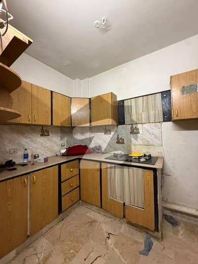 ڈی ایچ اے فیز 5 ڈی ایچ اے ڈیفینس,کراچی میں 2 کمروں کا 4 مرلہ فلیٹ 85.0 ہزار میں کرایہ پر دستیاب ہے۔