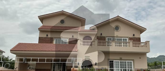 Spanish-Villa Type Beautiful House. Full Open Basement. VIP Sector.