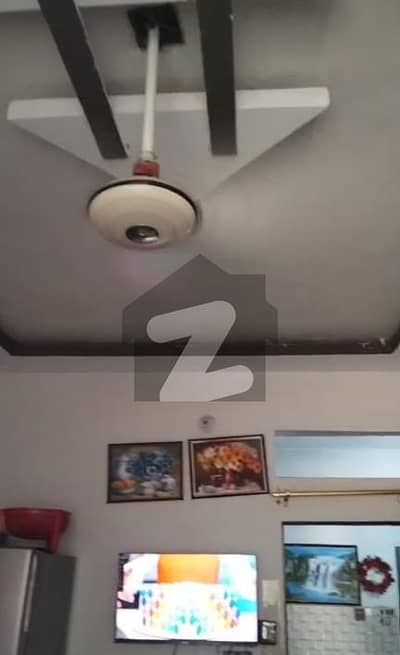 لیاقت آباد - بلاک 5 لیاقت آباد,کراچی میں 2 مرلہ زیریں پورشن 38.5 لاکھ میں برائے فروخت۔