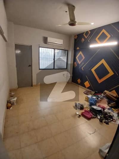 FULLY RENOVATED COMMERCIAL OFFICE 600SQ. FT FOR RENT IDEAL LOCATION