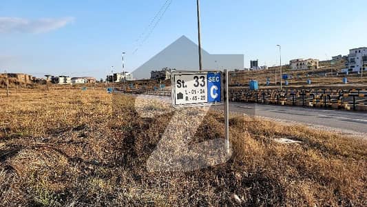 ڈی ایچ اے فیز 5 - سیکٹر سی ڈی ایچ اے ڈیفینس فیز 5,ڈی ایچ اے ڈیفینس,اسلام آباد میں 1 کنال رہائشی پلاٹ 2.7 کروڑ میں برائے فروخت۔