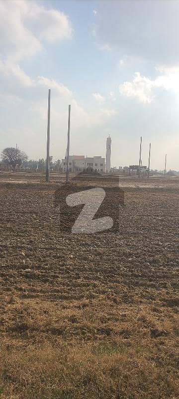 سینٹرل پارک - بلاک جے سینٹرل پارک ہاؤسنگ سکیم,لاہور میں 5 مرلہ رہائشی پلاٹ 48.0 لاکھ میں برائے فروخت۔