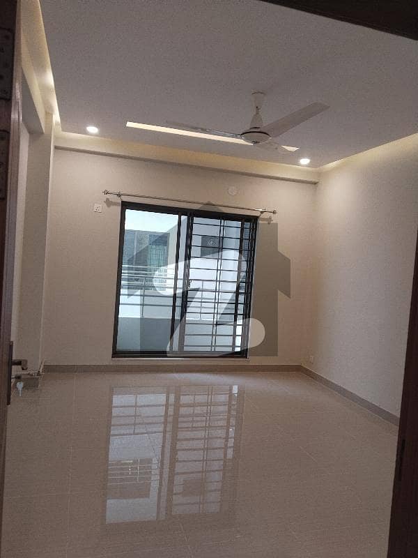 6 Floor Facing Lak 3 Bed Room Apartments For Sale in Askari 11 Lahore 6 Floor Facing Lak 3 Bed Room Apartments For Sale in Askari 11 Lahore