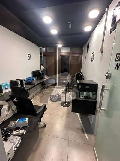 ڈی ایچ اے فیز 7 ڈی ایچ اے ڈیفینس,کراچی میں 4 مرلہ دفتر 1.6 لاکھ میں کرایہ پر دستیاب ہے۔ ڈی ایچ اے فیز 7 ڈی ایچ اے ڈیفینس,کراچی میں 4 مرلہ دفتر 1.6 لاکھ میں کرایہ پر دستیاب ہے۔