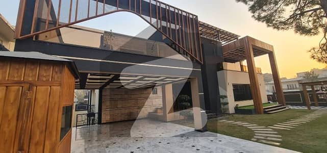 F-10: Ultra-Luxury 1111 Yards, 10-Bed, Prestigious Residence, Designed For High-Profile Families, Ample Parking For 6+ SUVS/VIGOES. Price 75 Crores