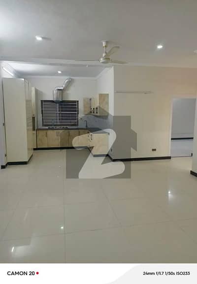 Upper Portion For Rent In I-8 For Small And Ideal Family