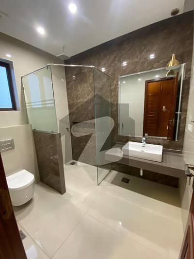 Luxury Ground Portion For Rent