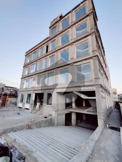 جوہر ٹاؤن لاہور میں 11 کمروں کا 2 کنال عمارت 10.0 لاکھ میں کرایہ پر دستیاب ہے۔