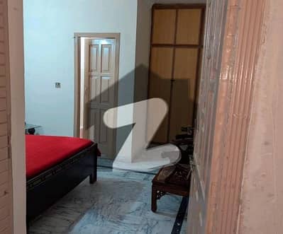 آئی ۔ 8 اسلام آباد میں 1 کمرے کا 1 مرلہ کمرہ 60.0 ہزار میں کرایہ پر دستیاب ہے۔