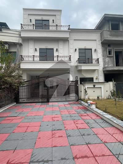 30*60 7 Marla Brand New Luxury House For Sale In G-13