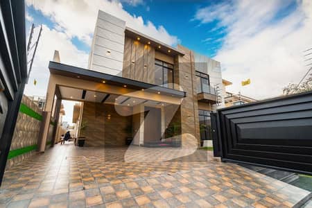 Soller Installed 1 Kanal Brand New Ultra Modren Desgin House Availible For Rent In DHA Phase 7 Top Location