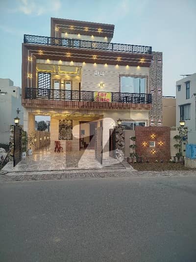 10 MARLA PRIME LOCATION BRAND NEW HOUSE FOR SALE IN DREAM GARDEN BLOCK H 10 MARLA PRIME LOCATION BRAND NEW HOUSE FOR SALE IN DREAM GARDEN BLOCK H