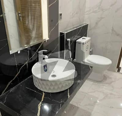 گلستانِ جوہر کراچی میں 3 کمروں کا 9 مرلہ فلیٹ 1.65 کروڑ میں برائے فروخت۔