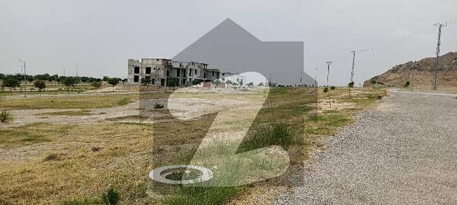 5 M Plot In Faisal Hills Block-C On Investor Price