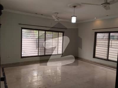 One Kanal Full House Available For Rent n Bahira Town phase 4