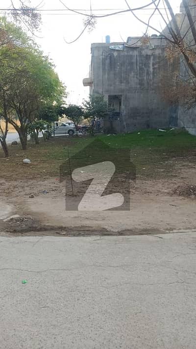 نیشنل پولیس فاؤنڈیشن او ۔ 9 اسلام آباد میں 10 مرلہ رہائشی پلاٹ 1.45 کروڑ میں برائے فروخت۔