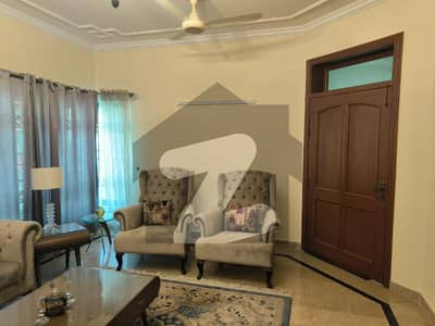 ای ۔ 11/3 ای ۔ 11,اسلام آباد میں 6 کمروں کا 1 کنال مکان 14.5 کروڑ میں برائے فروخت۔