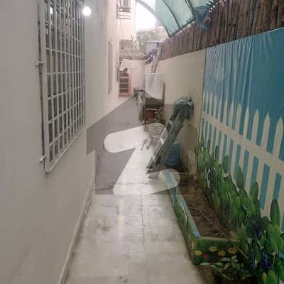 کلفٹن ۔ بلاک 2 کلفٹن,کراچی میں 3 کمروں کا 12 مرلہ زیریں پورشن 2.1 لاکھ میں کرایہ پر دستیاب ہے۔