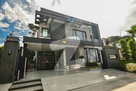 ORIGINAL ADD ONE KANAL FULL BASEMENT FULL FURNISHED WITH POOL CENIMA NEAR DOLMEN MALL