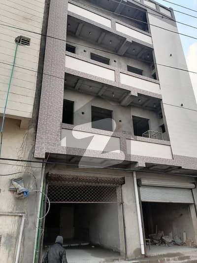 کاہنہ پل اسلام آباد میں 11 کمروں کا 7 مرلہ عمارت 1.3 کروڑ میں برائے فروخت۔