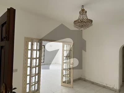 ڈی ایچ اے فیز 6 ڈی ایچ اے ڈیفینس,کراچی میں 4 کمروں کا 1 کنال مکان 10.5 کروڑ میں برائے فروخت۔ ڈی ایچ اے فیز 6 ڈی ایچ اے ڈیفینس,کراچی میں 4 کمروں کا 1 کنال مکان 10.5 کروڑ میں برائے فروخت۔