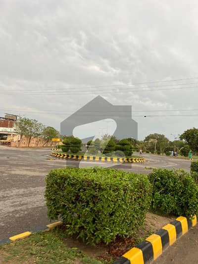 نیو لاہور سٹی - فیز 4 نیو لاهور سٹی,لاہور میں 10 مرلہ رہائشی پلاٹ 28.0 لاکھ میں برائے فروخت۔