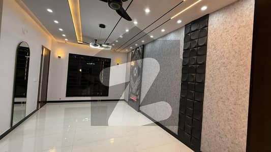 5 Marla House For Sale at Bahria Town Lahore