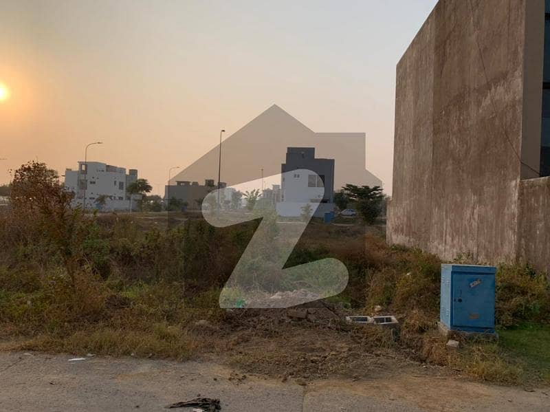 4 MARLA COMMERCIAL POSSESSION OPEN PLOT 4 MARLA COMMERCIAL POSSESSION OPEN PLOT