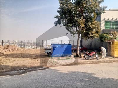 1.5 Kanal Plot For Sale In Bahria Town Safari Villas 1 Sector F