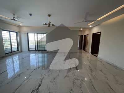 10 Marla 3 Bedroom Apartment Available For Sale In   Askari 11 Lahore