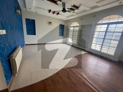 8 Bed Full House For Rent