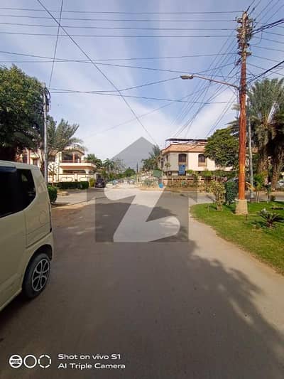 762 SQ YARD PLOT FOR SALE IN DOHS PHASE 1 MALIR CANTT