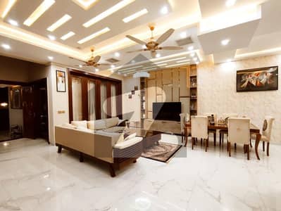 1,Kanal Luxurious Fully Furnished House Available For Rent