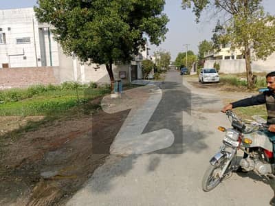 ٹی آئی پی ہاؤسنگ سوسائٹی ۔ فیز2 ٹی آئی پی ہاؤسنگ سوسائٹی,لاہور میں 18 مرلہ رہائشی پلاٹ 1.35 کروڑ میں برائے فروخت۔