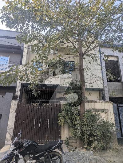 4 Marla Used House for Sale( Normal Condition)